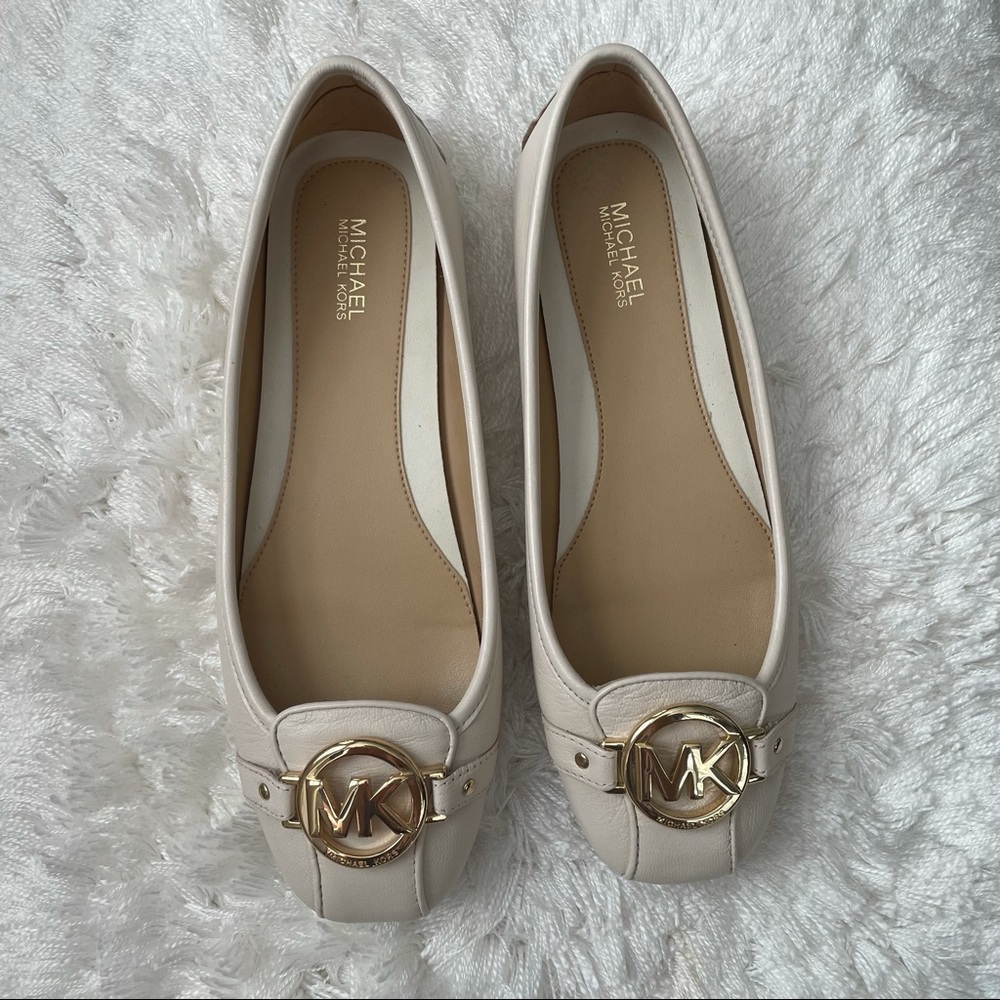 MICHAEL Michael Kors Fulton Moc or flat size 7.5 | Cream color